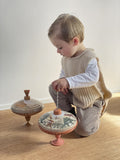 Egmont - Humming Spinning Tin Top - Noah's Arc